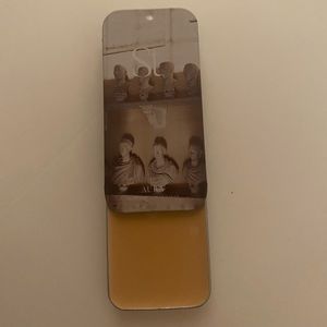 New Seint Beauty Highlight